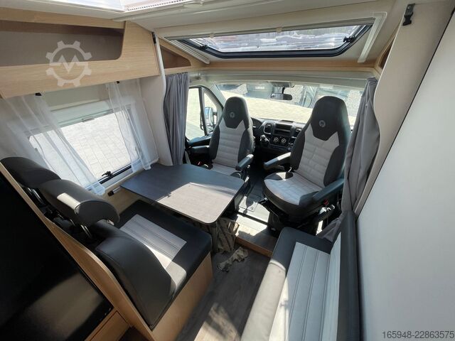 Polointegrovaný obytný vůz SUNLIGHT SUNLIGHT V 67 S VAN ADVENTURE ED