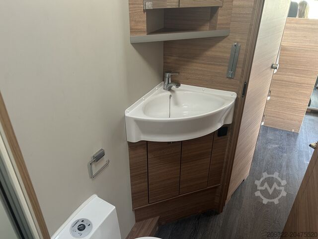 Van Etrusco T 6.9 SF (2022) – Ford Transit 2.0 TDCi Manuale | Diesel | Semintegrato