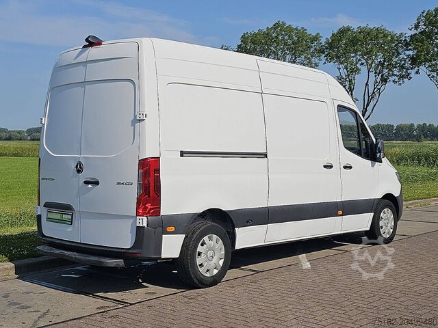 Camioneta familiar de techo alto MERCEDES-BENZ SPRINTER 314 L2H2 Mbux Automaat!