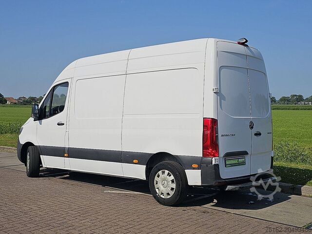 Camioneta familiar de techo alto MERCEDES-BENZ SPRINTER 314 L2H2 Mbux Automaat!