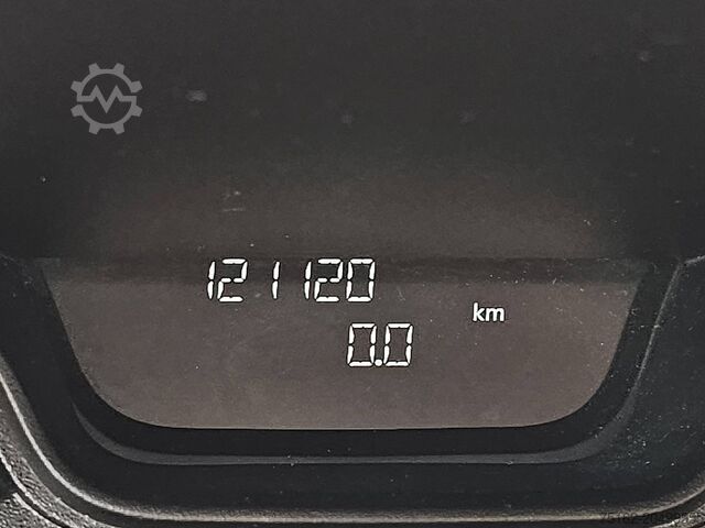 High-roof van RENAULT TRAFIC 1.6 DCI