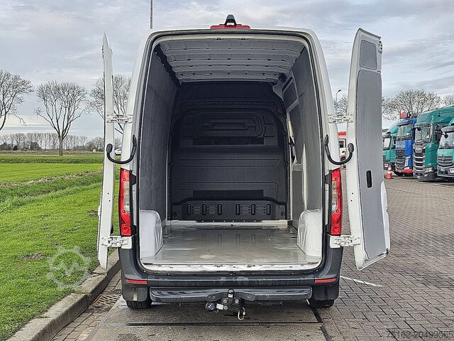 Camioneta familiar de techo alto MERCEDES-BENZ SPRINTER 314 L2H2 Mbux Automaat!