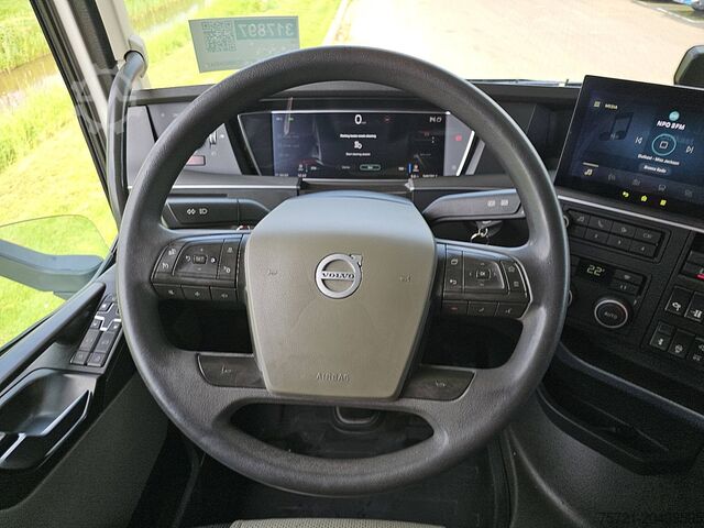 Standard-SZM VOLVO FH 500 FH5 6X2 STEERED PTO