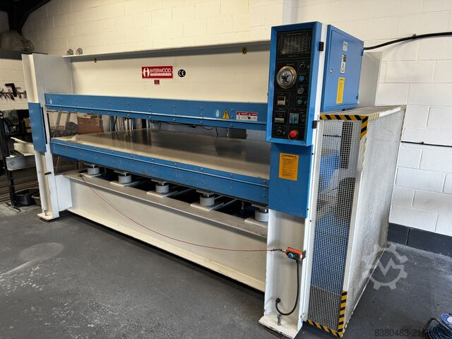 Fineerpers Interwood HOP