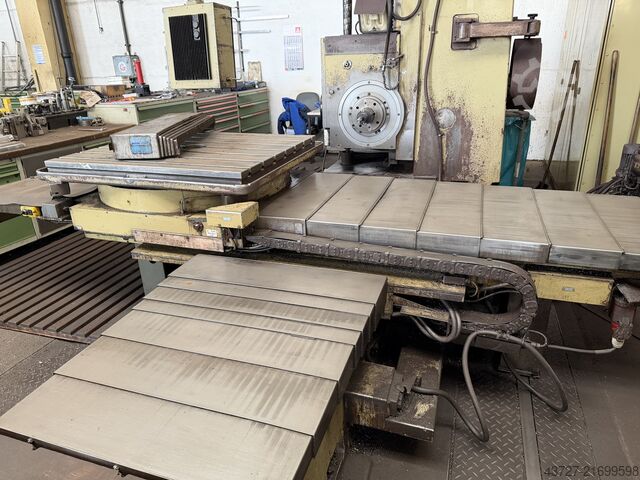 Weingut Bernhard Ott Weingut Bernhard Ott Weingut Bernhard Ott