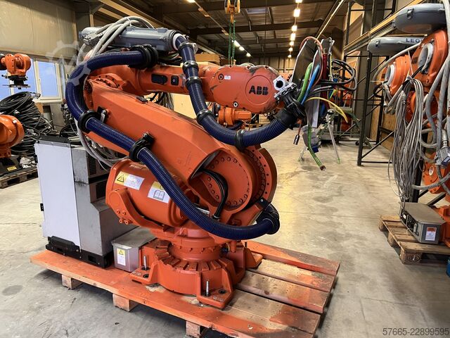  ABB IRB 6640-235/2.55 IRC5