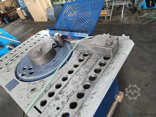 Máquina dobradora de aço reforçado Ofmer P 74 Evo