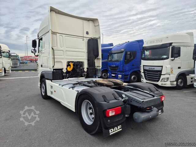 Tractor estándar DAF XF 480 FT SUPER SPACE CAB ZF INTARDER