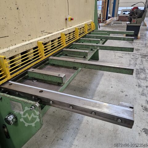 Hydraulisk guillotinesaks LVD HSL 31/12