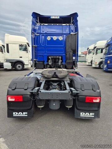Substances dangereuses DAF XF 530 FT SPACE CAB ADR