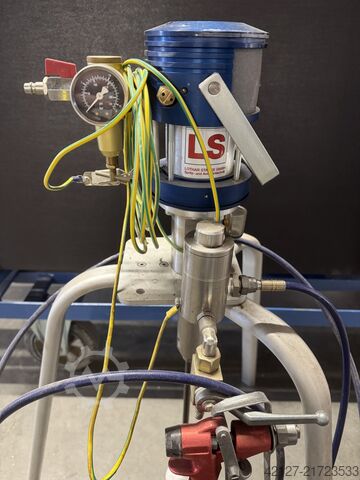 Aparat de pulverizare vopsea / Echipament airless Lothar Starke HP 32/4