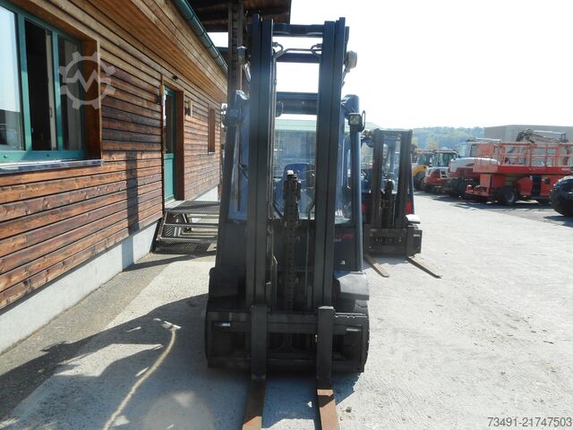 Motostivuitor Linde H25D-02 EVO Triplex SS 4.Kreis
