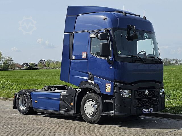 Standard-SZM RENAULT T 440