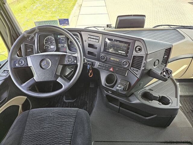 Standard-SZM MERCEDES-BENZ ACTROS 1843