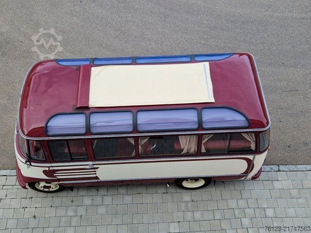 Minibus MERCEDES-BENZ Vorgänger Sprinter O 319 Samba mit Faltdach AC