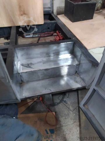 Minibus MERCEDES-BENZ Vorgänger Sprinter O 319 Samba mit Faltdach AC