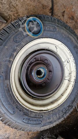 Minibus MERCEDES-BENZ Vorgänger Sprinter O 319 Samba mit Faltdach AC