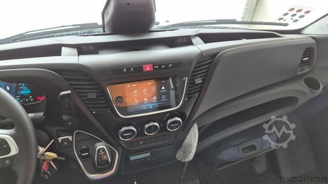 Minibus IVECO 2x Daily 70 Lagerfahrzrug Ferqui Sunrise 2,5 m B