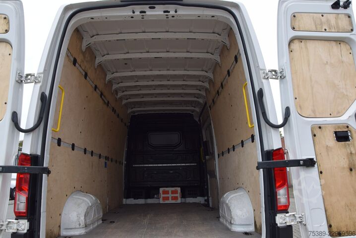 Furgon z wysokim dachem VW Crafter  35 Maxi Kasten Lang 2,0 TDI Klima