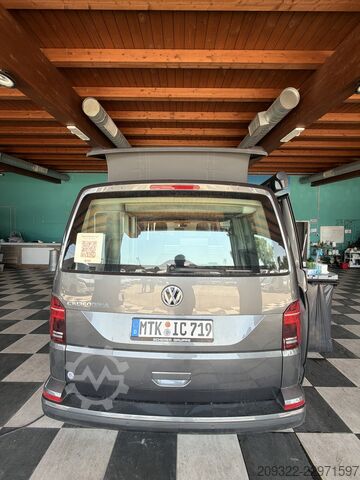 Camping-car Volkswagen California Ocean 2023 | Cambio automatico | Tetto a soffietto