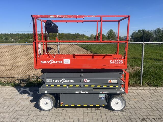 Makazaste platforme Skyjack SJ 3226 | 2020