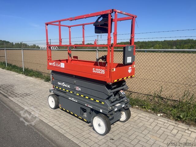 Makazaste platforme Skyjack SJ 3226 | 2020