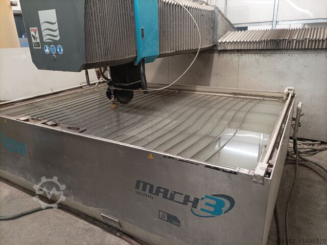 Waterjet cutting machine Flow Mach 3 - 3020b