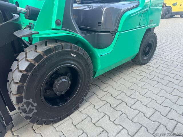 4-Rad-Gabelstapler Mitsubishi FD35NT /Diesel/Only 6012 hours/New Price