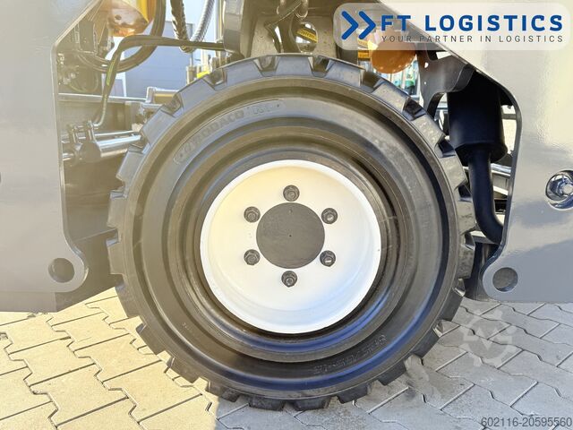 Stivuitor cu patru direcții Combilift C3000XL DUPLEX FREE LIFT GAS POSITIONER