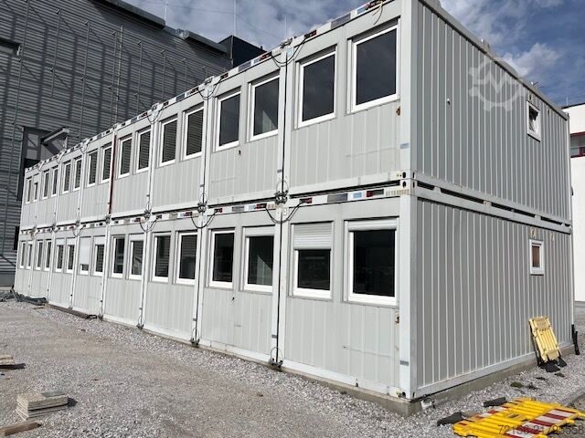 Contentor de escritório 284m² Container Containeranlage