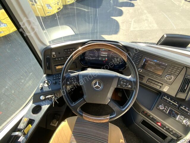 Touringcar Mercedes-Benz Tourismo L 17 RHD