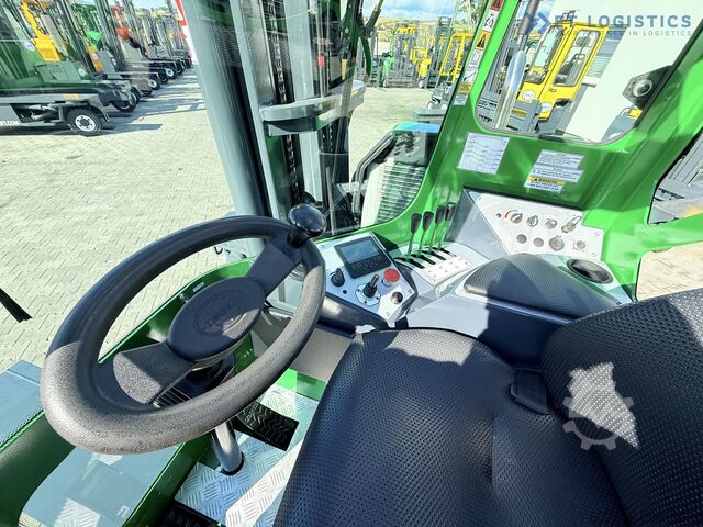 Vierwege-Gabelstapler Combilift C4500 DIESEL 4900 TRIPLEX FREE-LIFT TOP1