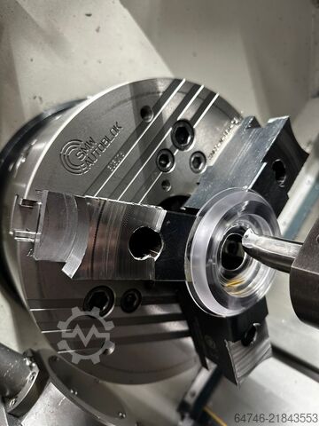 Centro di tornitura e fresatura CNC Gildemeister CTX 400  With C Axis
