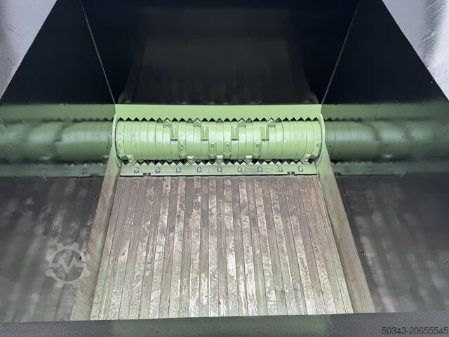 UNIVERZÁLIS APRÍTÓ Holzmatic engineering HUZ 1300x1400