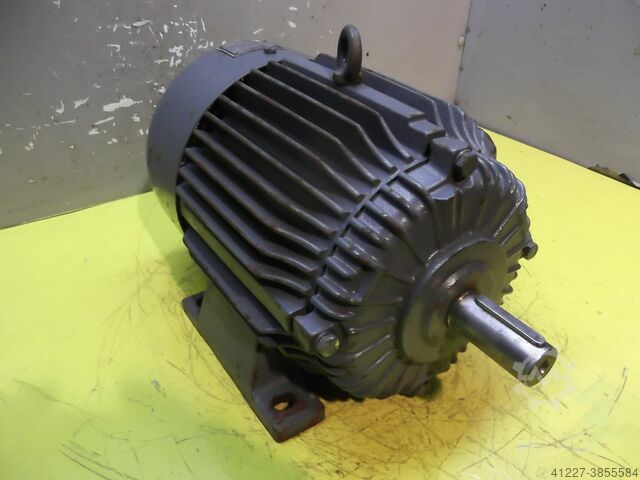 Elektromotor 2,2 kW 955 Rpm Bauknecht R4,6-72