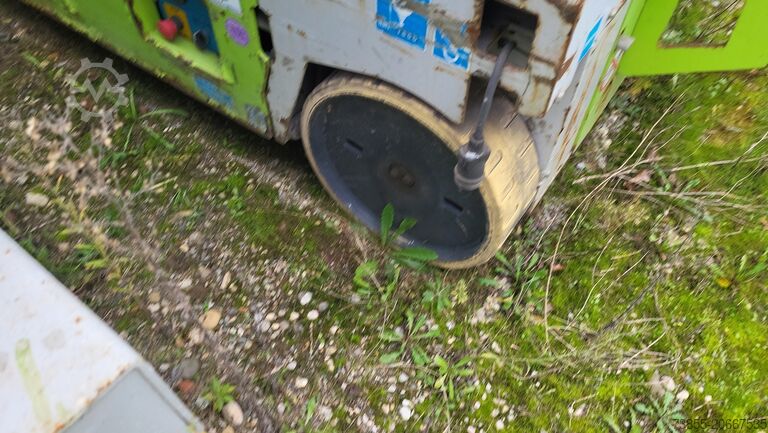 Mesa elevadora de tijera Iteco IT1215T (for parts only)