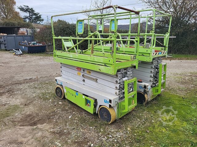 Mesa elevadora de tijera Iteco IT1215T (for parts only)