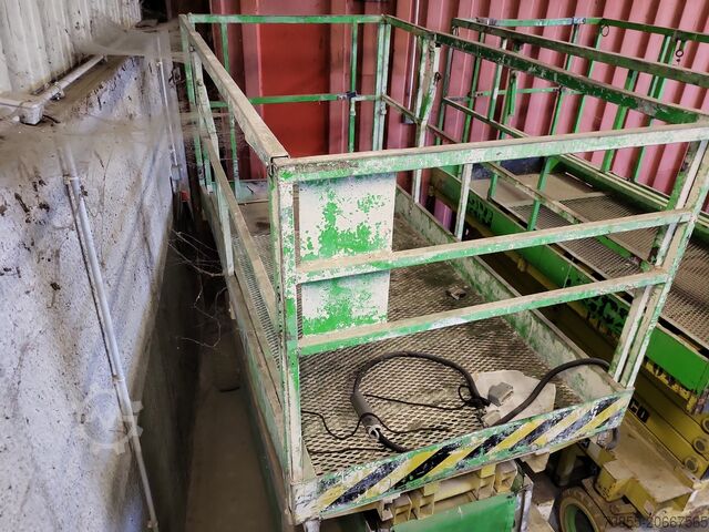 Mesa elevadora de tijera Iteco IG 10130 (for parts only)