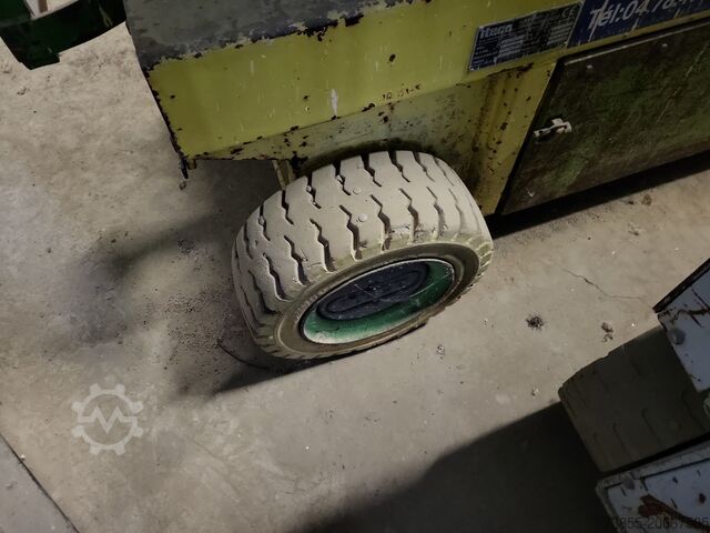 Mesa elevadora de tijera Iteco IG 10130 (for parts only)