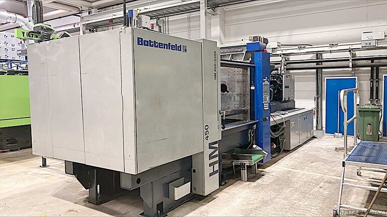 Machine de moulage par injection Battenfeld HM 450/3300