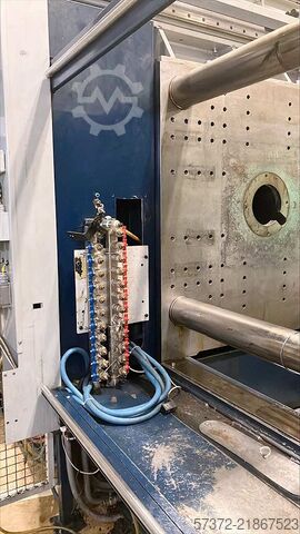 Machine de moulage par injection Battenfeld HM 450/3300