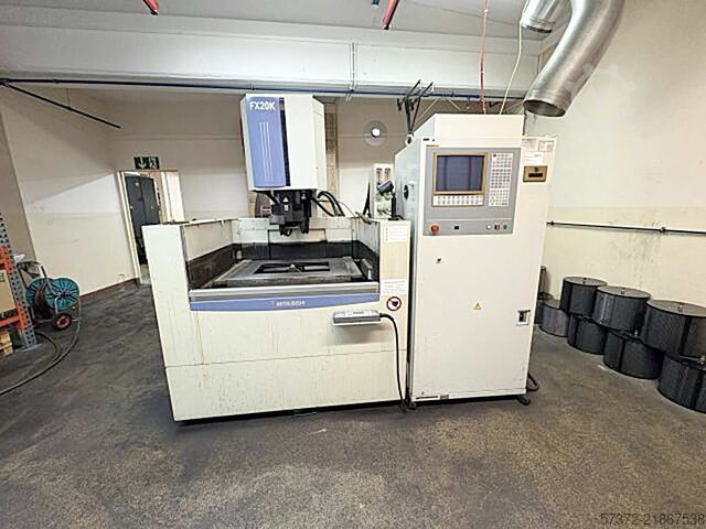 Elettroerosione a filo Mitsubishi FX20K