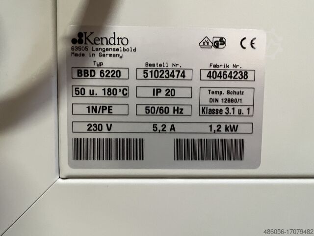 Partija koja se sastoji od 5 inkubatora Heraeus BBD 6220, HeraCell 240, Binder CB 150