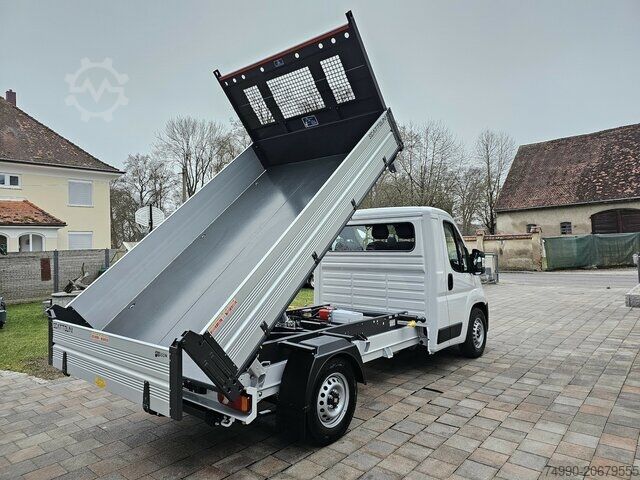 Aangepaste bestelwagen Fiat Ducato L2 MAXI 180 Dreiseitenkipper AHK Kamera