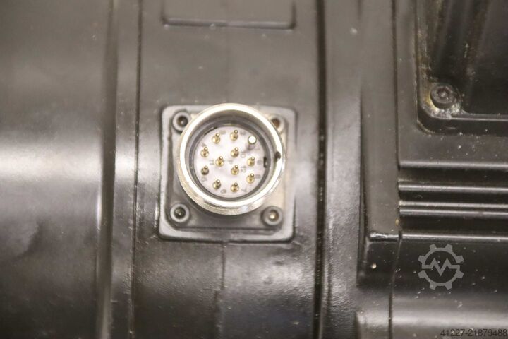 Silnik serwo Indramat 090C-0-KD-2C/110-B-0/S001