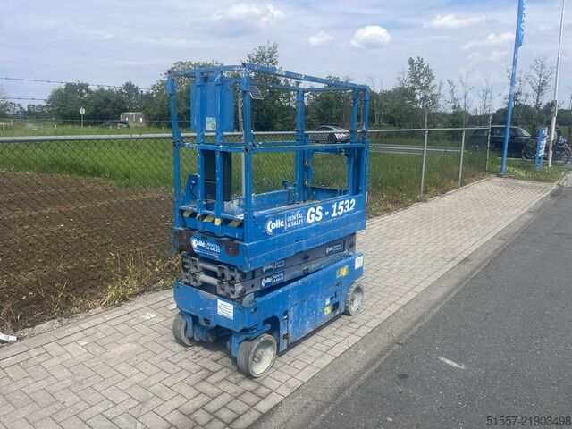 Piattaforma a pantografo Genie GS 1532 | 2015
