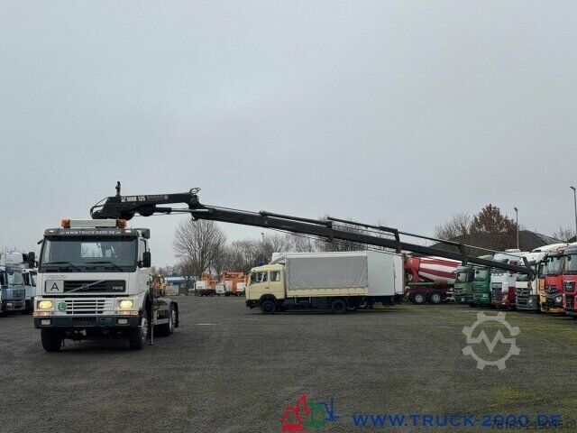 Kroklastbil Volvo 340 HIAB Kran 11,9m=790kg 5+6 Steuerkreis Klima