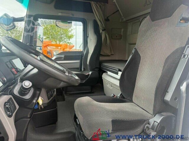Tractora standard MAN TGX 18.460 XXL Haus 2 Betten + Retarder + Klima