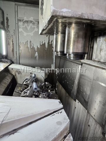 Vertical machining center Stama MC 324 Twin