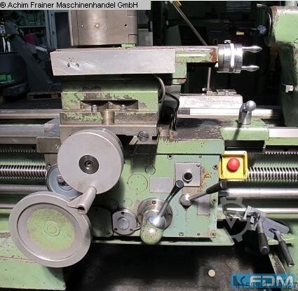 Leit- und Zugspindeldrehmaschine MATRA MD40